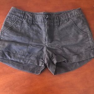 Gap dark grey linen shorts. Size 6